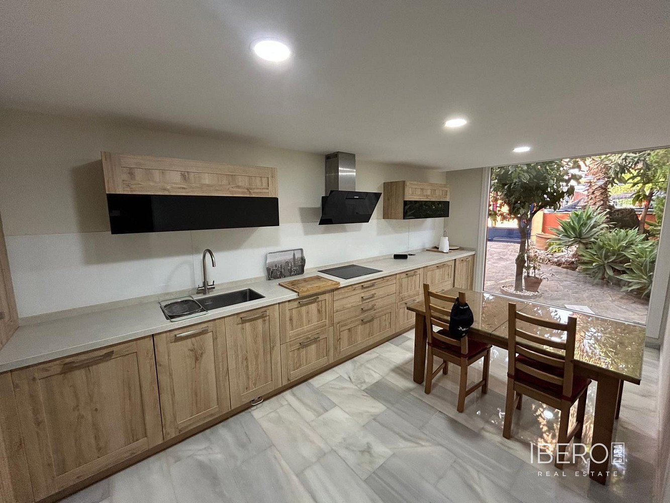 Prodej domu 203 m² s pozemkem 423 m², Benahavís