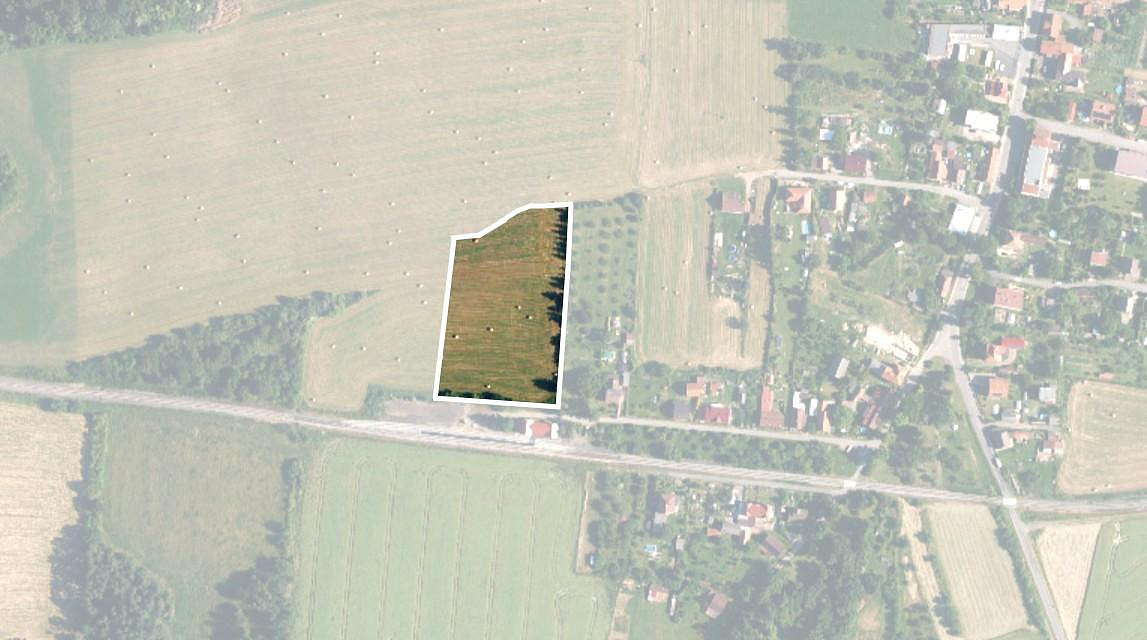 Prodej pole 8 360 m²