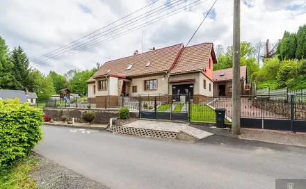 Prodej domu 214 m² s pozemkem 1 338 m², Stará, Liberec - Liberec XXXIII-Machnín