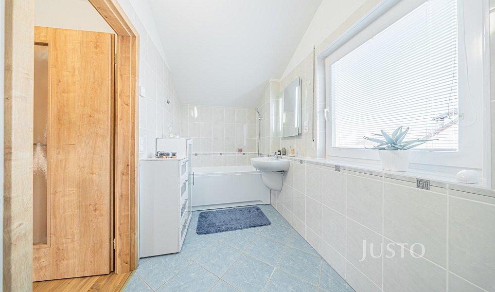 Prodej domu 117 m² s pozemkem 1 389 m², Blešno – náhled fotky 20