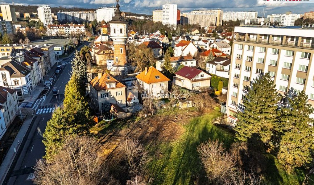 Prodej stavebního pozemku 909 m², Praha – náhled fotky 9