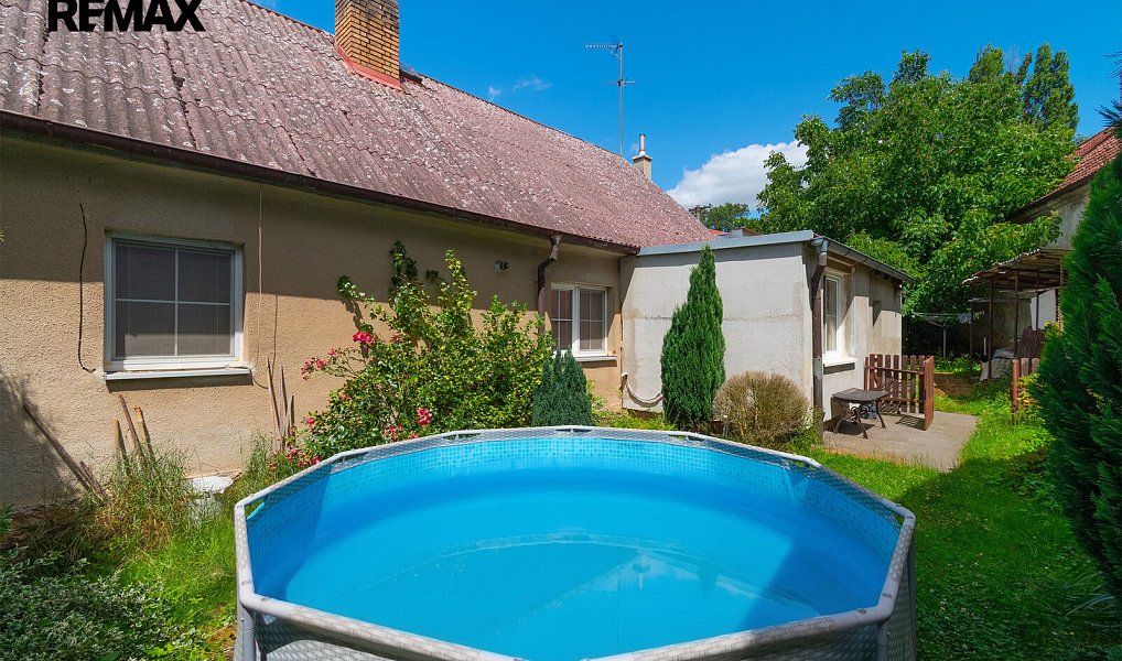 Prodej domu 186 m² s pozemkem 390 m², Břasy – náhled fotky 2