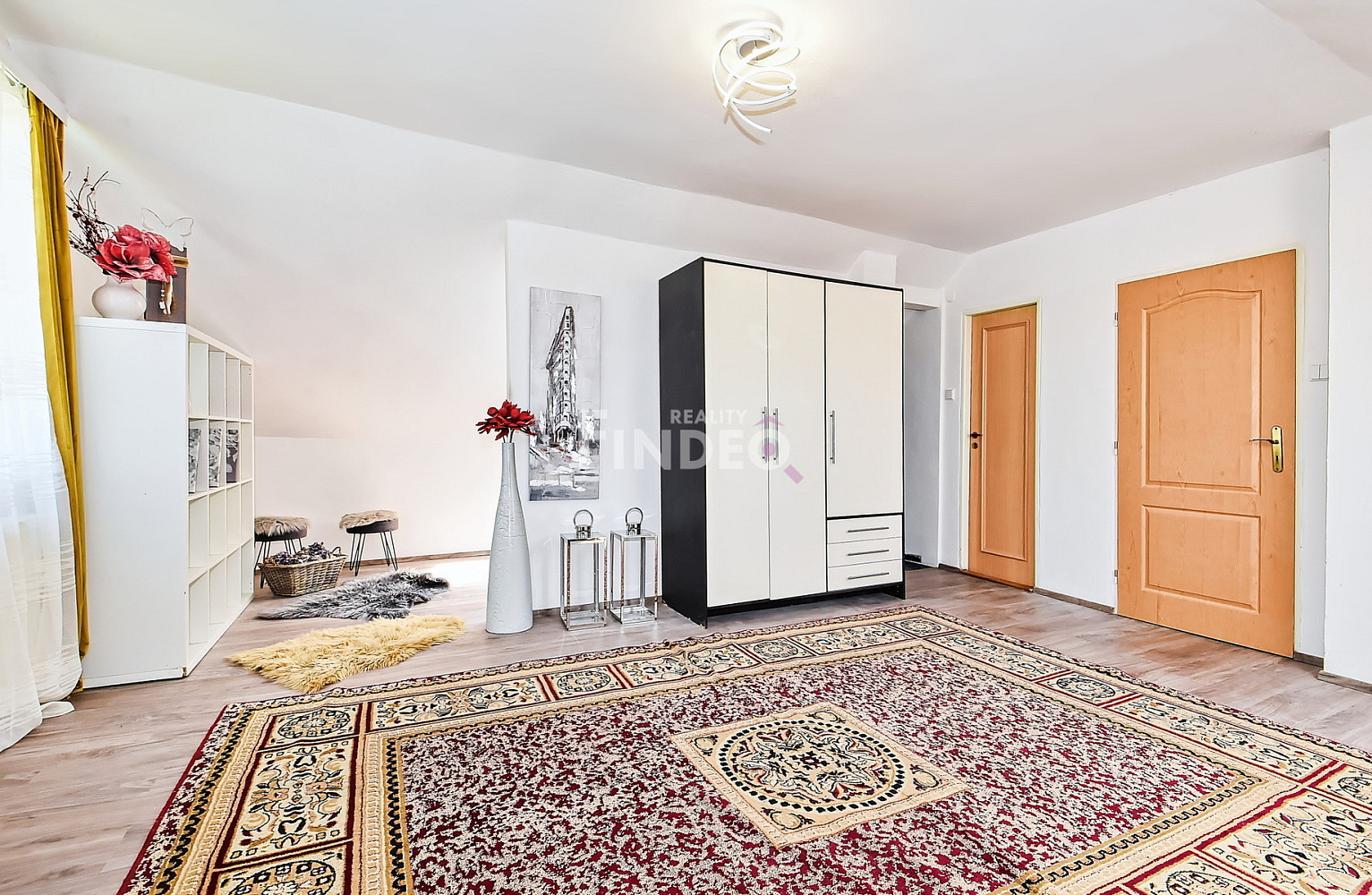 Pronájem bytu 1+kk 40 m², Strančice