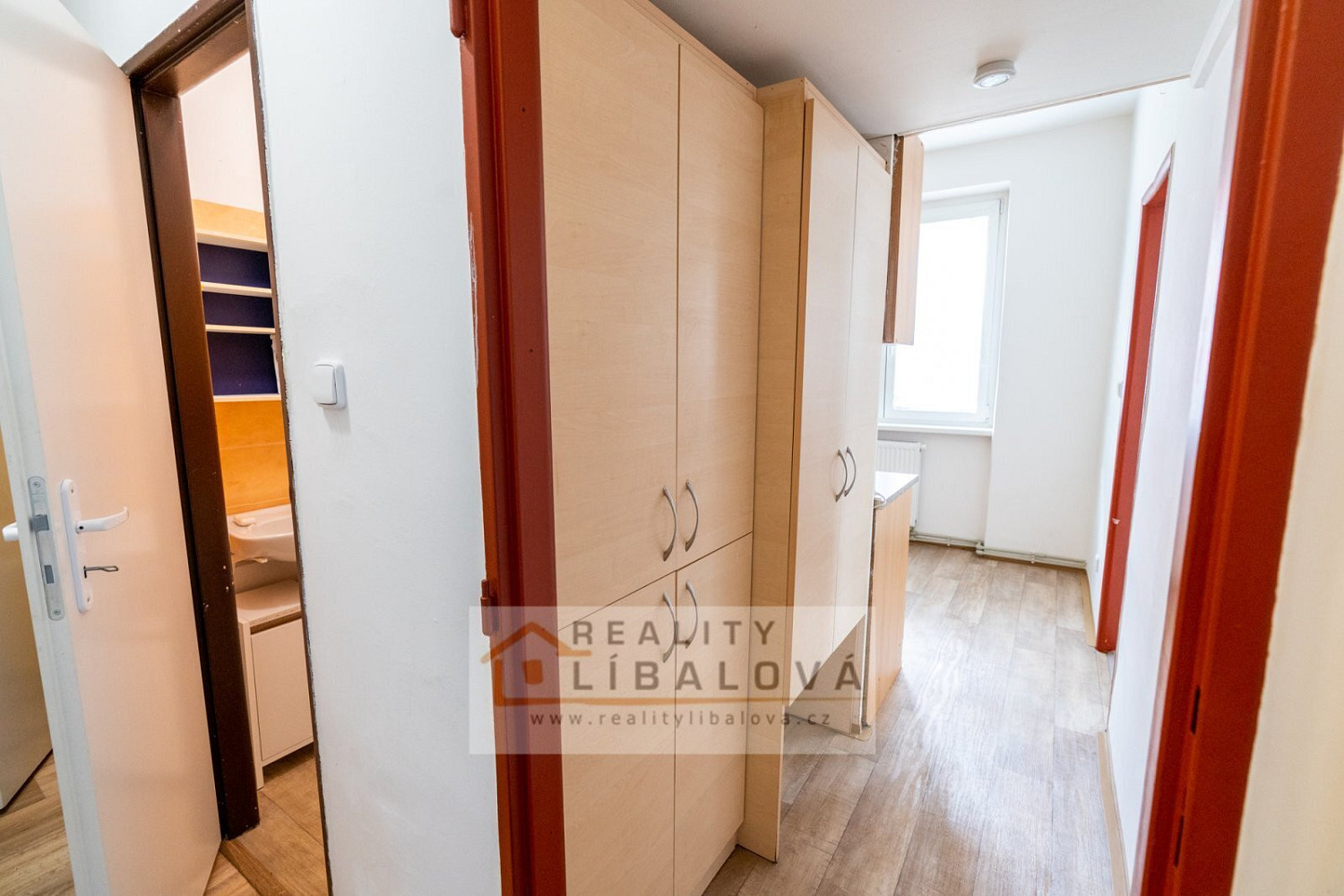 Pronájem bytu 2+1 57 m² – fotografie 3