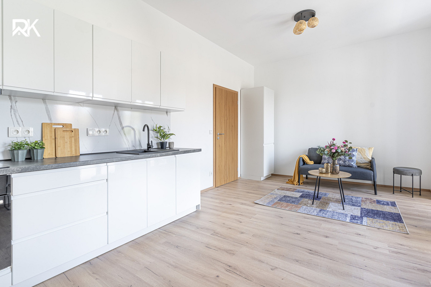 Pronájem bytu 2+kk 54 m² — photo 2