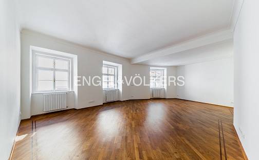 Pronájem bytu 4+1 170 m², Vlašská, Praha 1 - Malá Strana