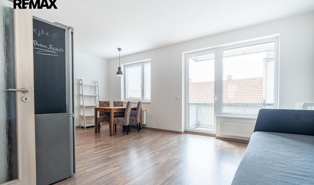 Pronájem bytu 2+kk 53 m², Praha – náhled fotky 4
