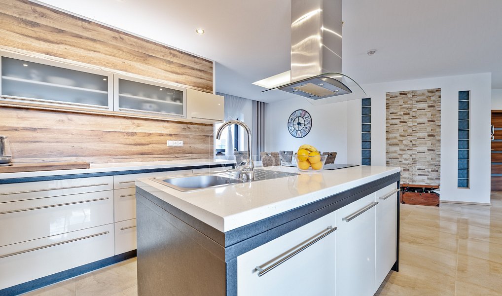 Prodej domu 152 m² s pozemkem 758 m², Klatovy – náhled fotky 8