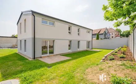 Pronájem domu 95 m² s pozemkem 330 m², Podolí, Nehvizdy, okres Praha-východ