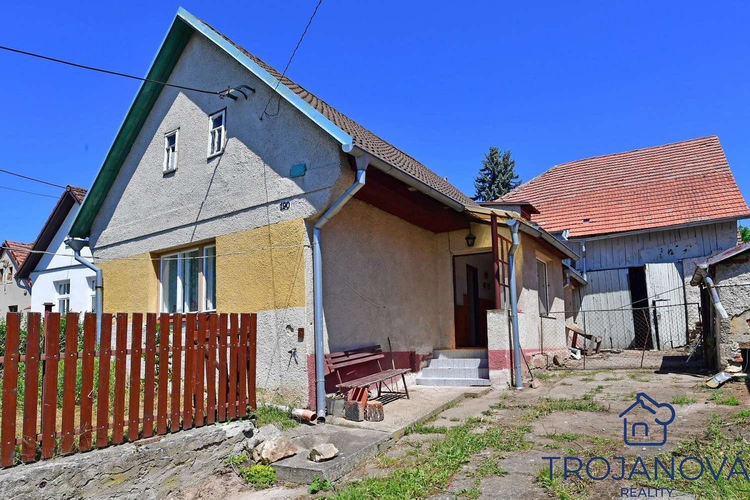Prodej domu 110 m² s pozemkem 828 m²