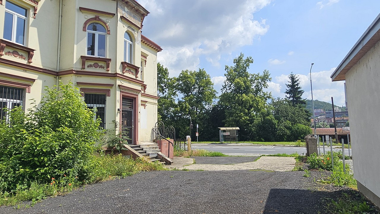 Prodej domu 800 m² s pozemkem 573 m² – fotografie 3