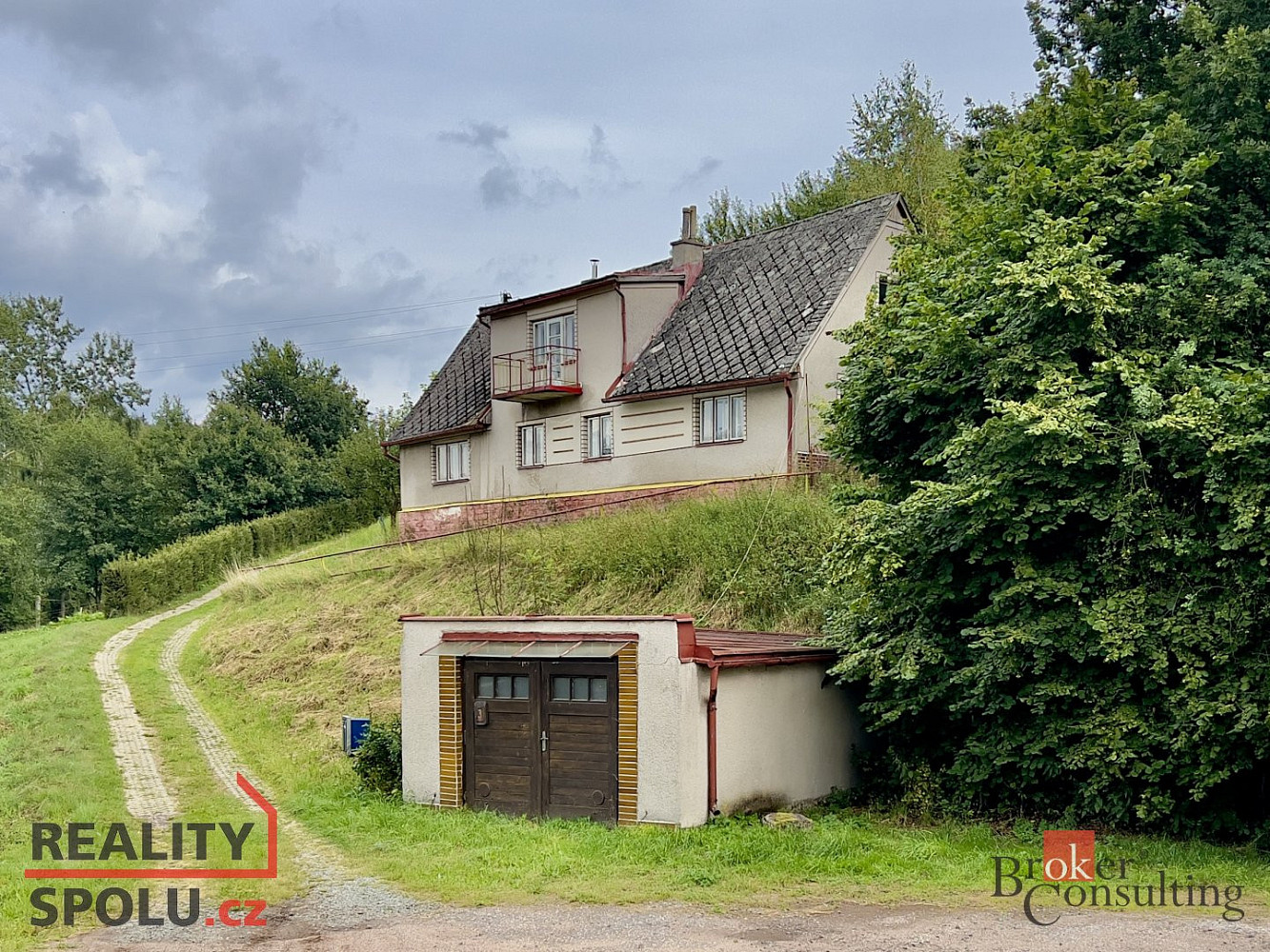 Prodej domu 145 m² s pozemkem 7 924 m²