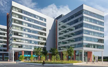 Pronájem kanceláře 649 m², Ořech