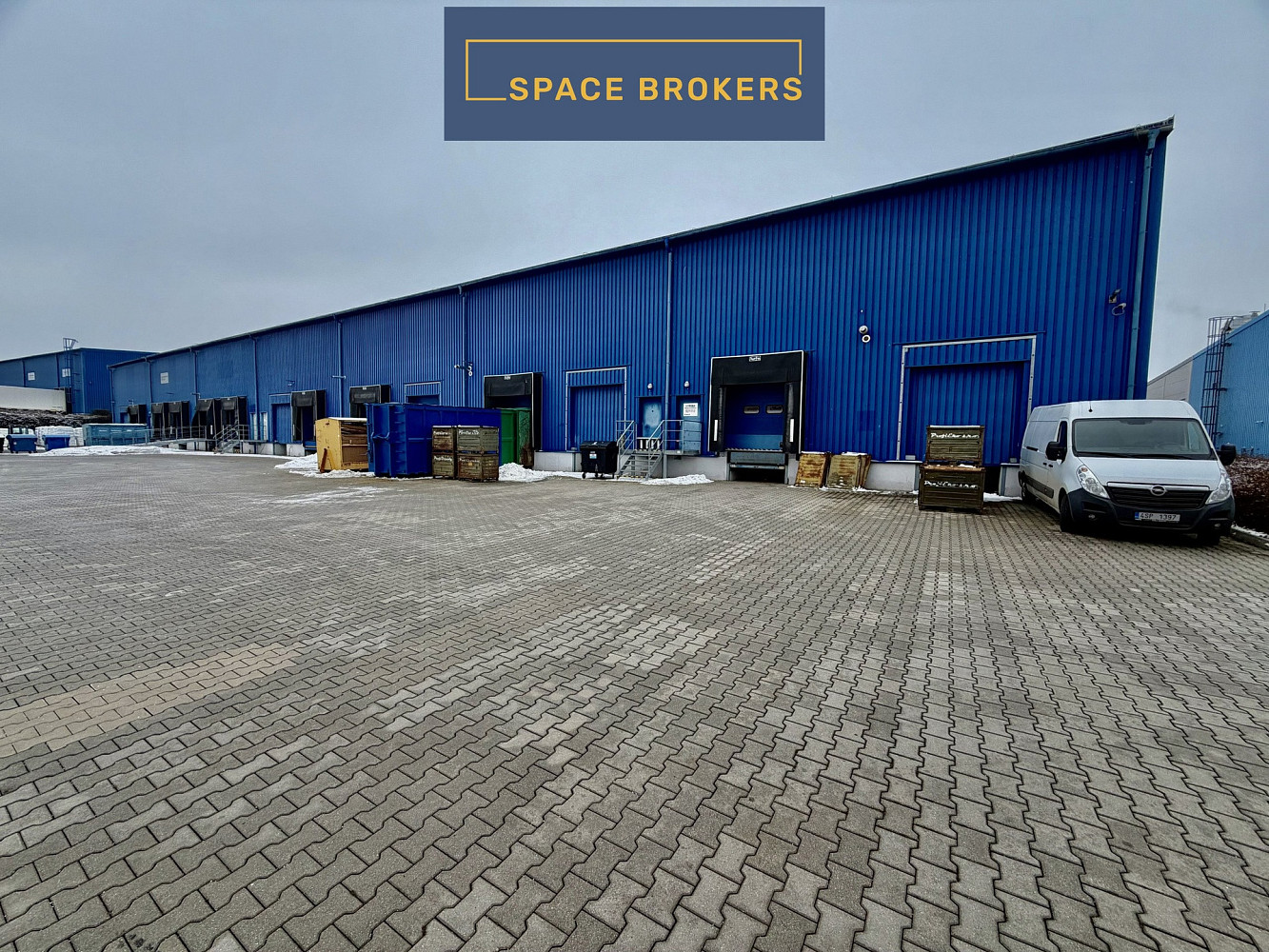 Pronájem skladovacích prostor 529 m²