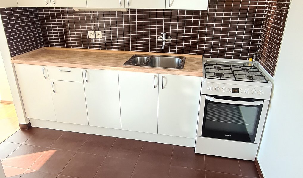 Pronájem bytu 3+1 76 m², Praha – náhled fotky 4