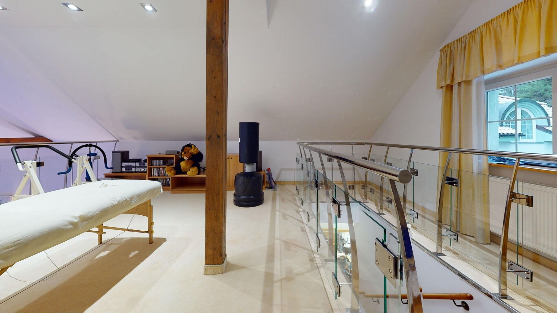 Prodej domu 610 m² s pozemkem 2 629 m² — photo 4
