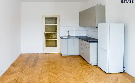 Pronájem bytu 1+kk 27 m², Veletržní, Praha 7 - Holešovice