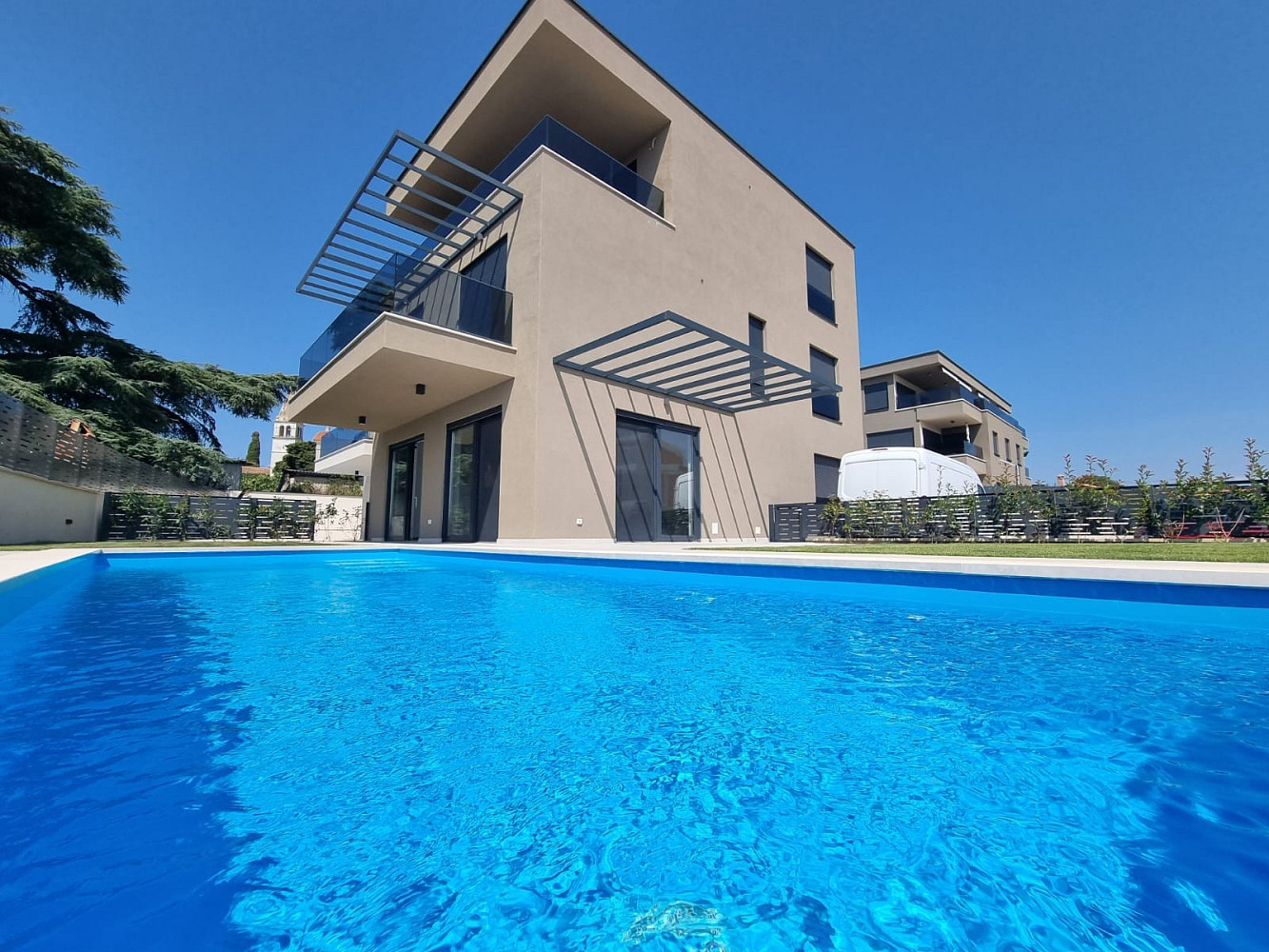 Prodej bytu atypického 175 m²