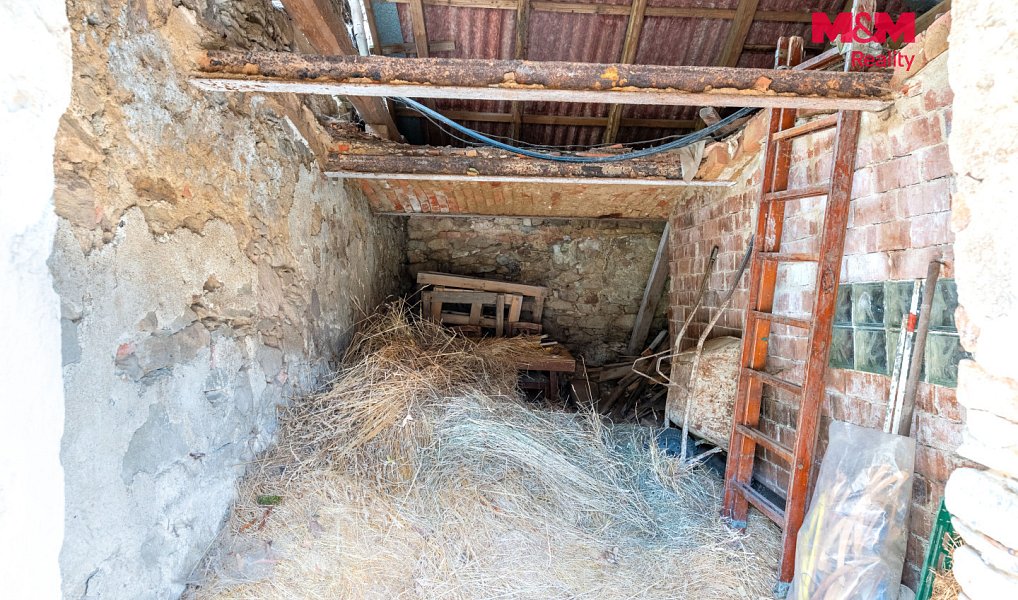 Prodej stavebního pozemku 1 676 m², Strašice – náhled fotky 24