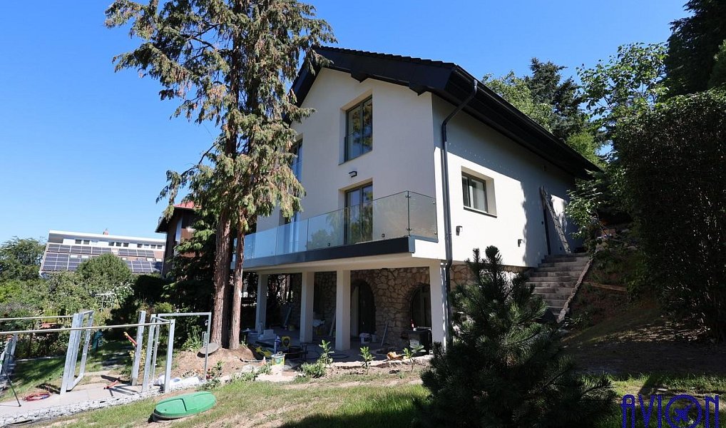 Pronájem bytu 4+kk 88 m², Praha – náhled fotky 8