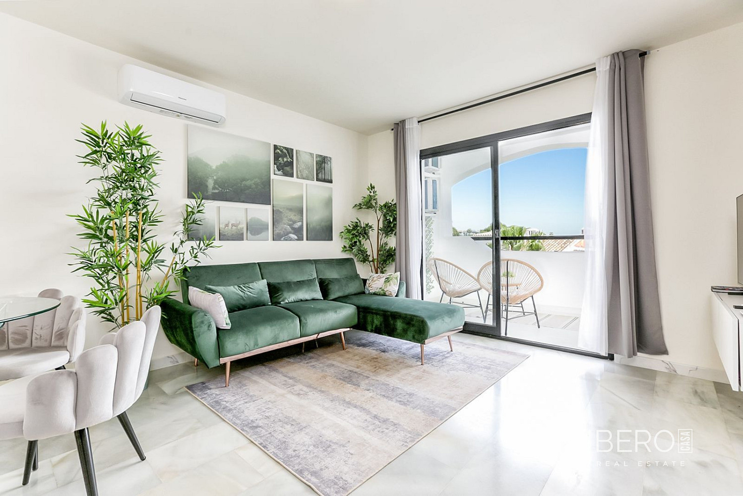 Piso 3+kk – Mijas, Riviera del Sol - Fase VIII, Urbanización Sitio de Calahonda - Vista 2