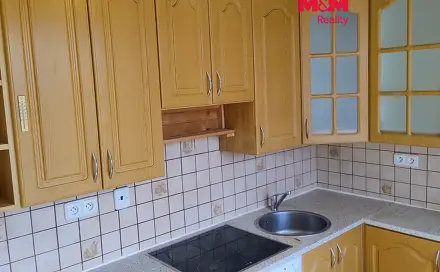 Prodej bytu 2+1 50 m², náměstí Republiky, Budišov nad Budišovkou, okres Opava