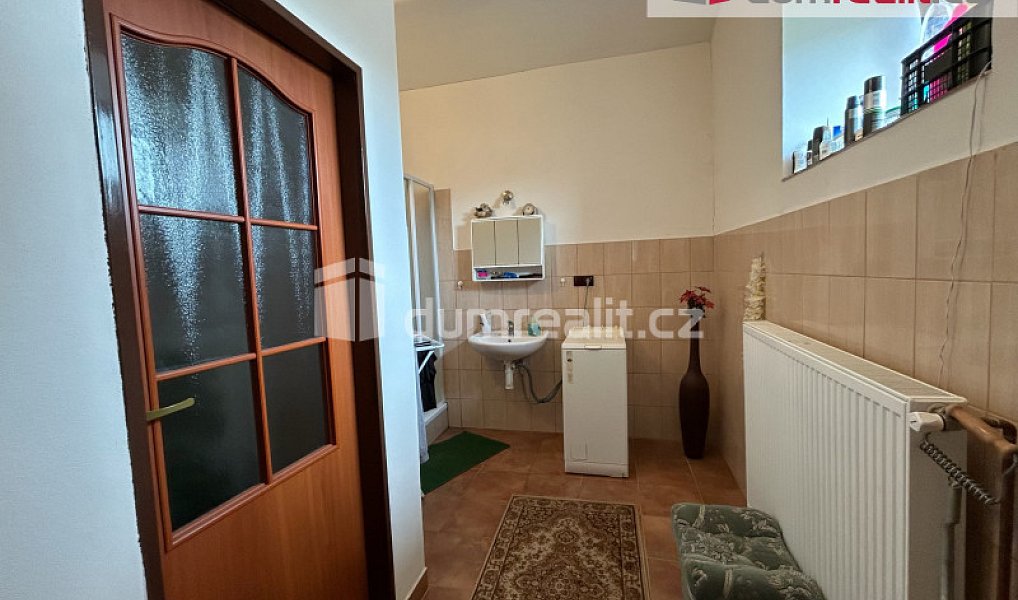 Prodej domu 240 m² s pozemkem 2 614 m², Chlístovice – náhled fotky 14
