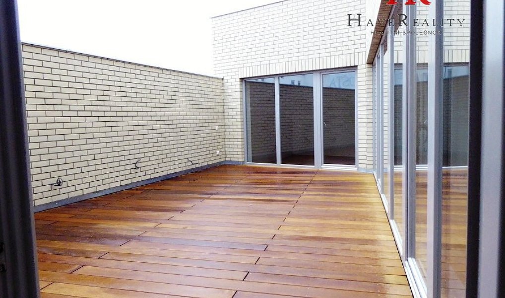 Pronájem kanceláře 35 m², Benešov – náhled fotky 4