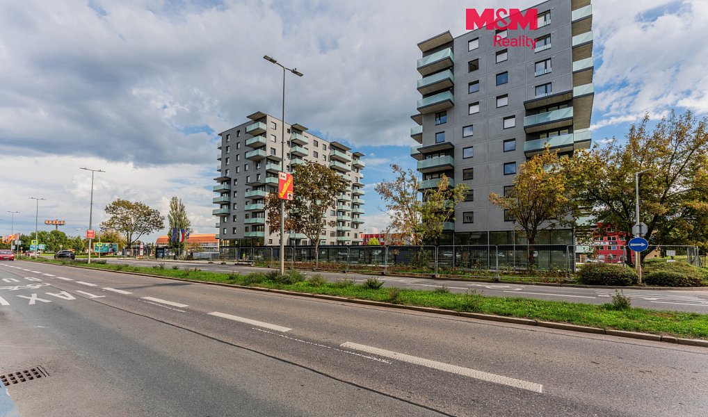 Prodej bytu 4+kk 103 m², Praha – fotka 1 z 15