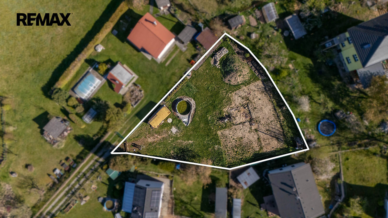 Prodej pozemku 997 m²