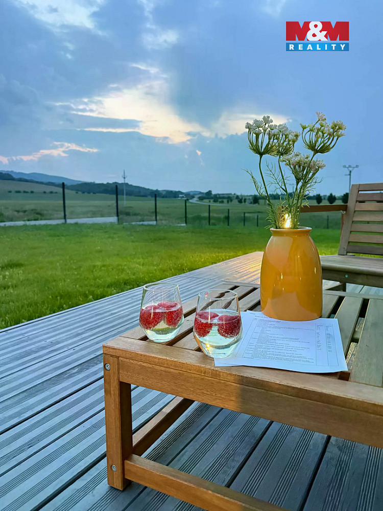 Prodej domu 99 m² s pozemkem 1 021 m² – fotografie 3