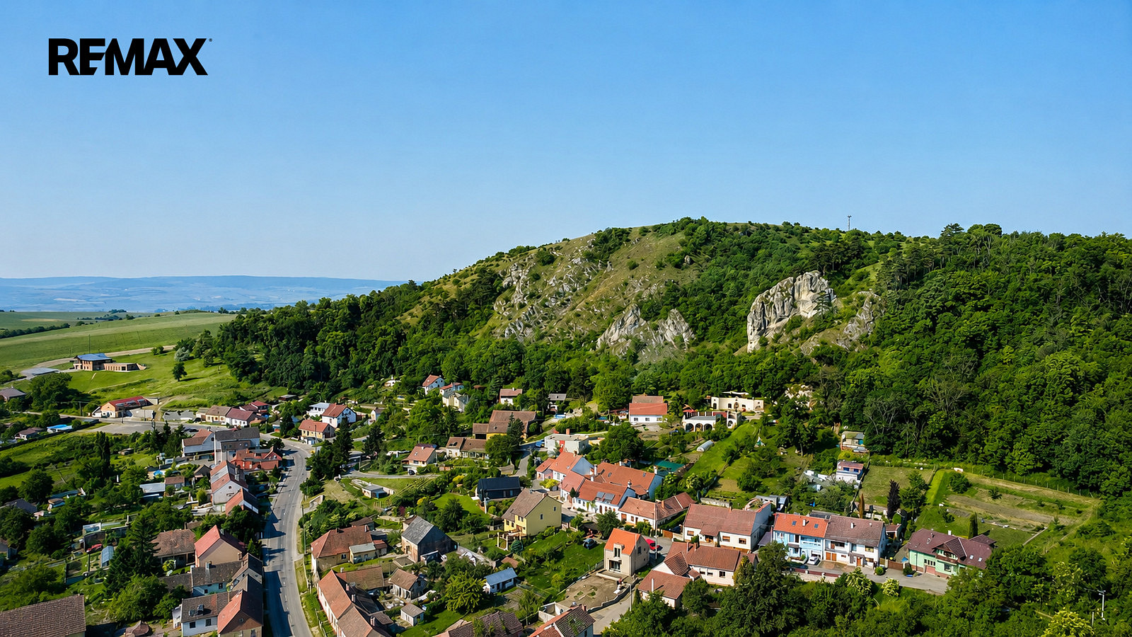 Prodej stavebního pozemku 793 m² – další
