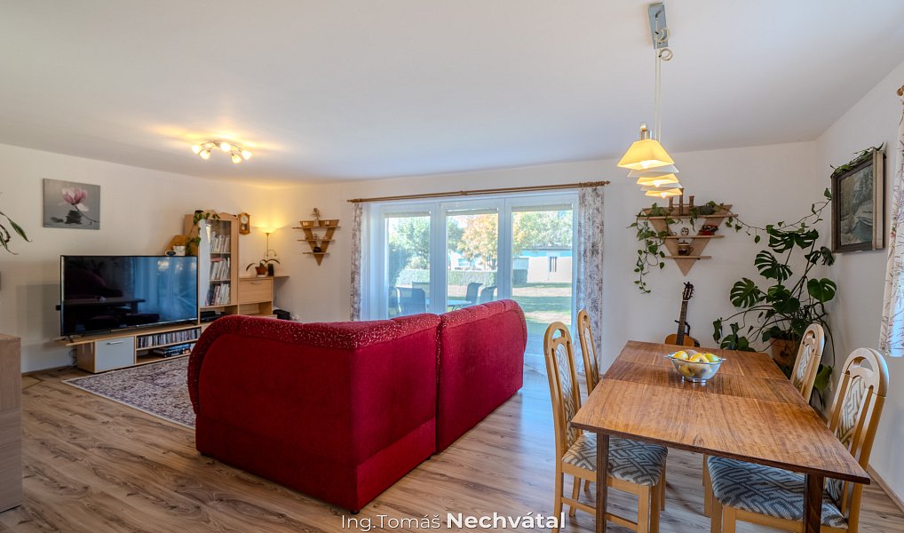 Prodej domu 121 m² s pozemkem 1 593 m², Kunštát – náhled fotky 11