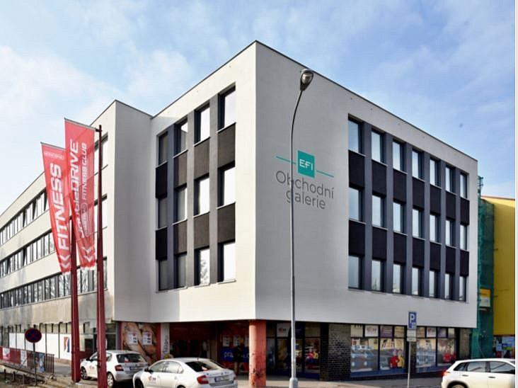 Pronájem obchodních prostor 75 m² — photo 2