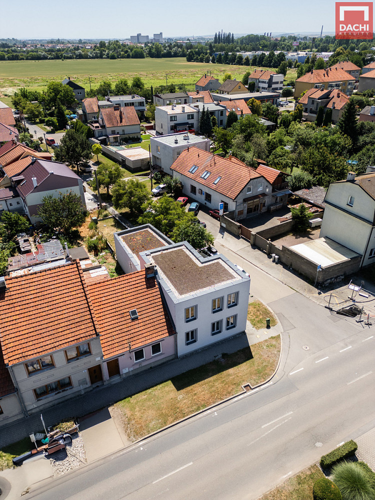 Prodej domu 174 m² s pozemkem 235 m²