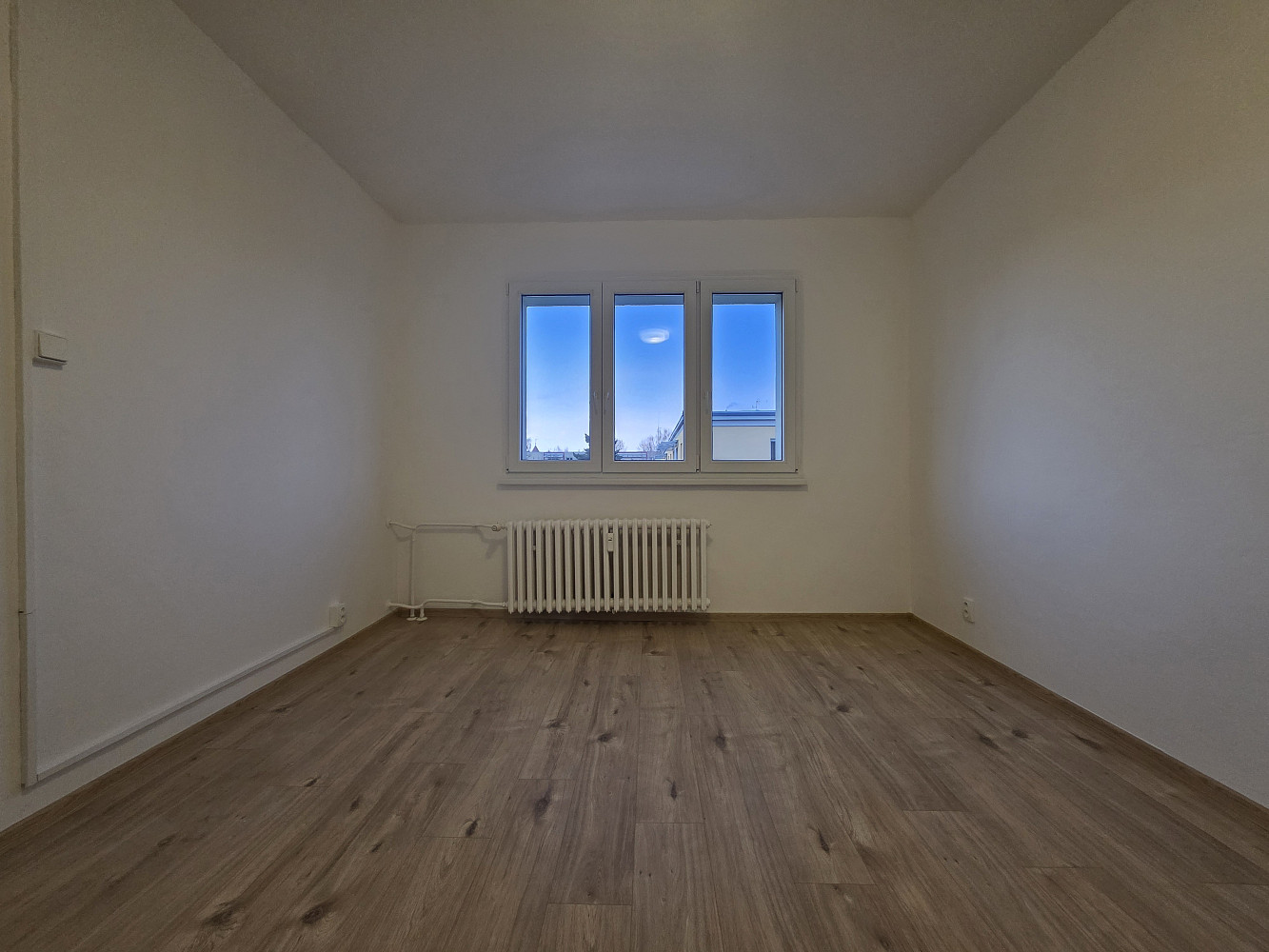 Pronájem bytu 2+1 55 m² – fotografie 2