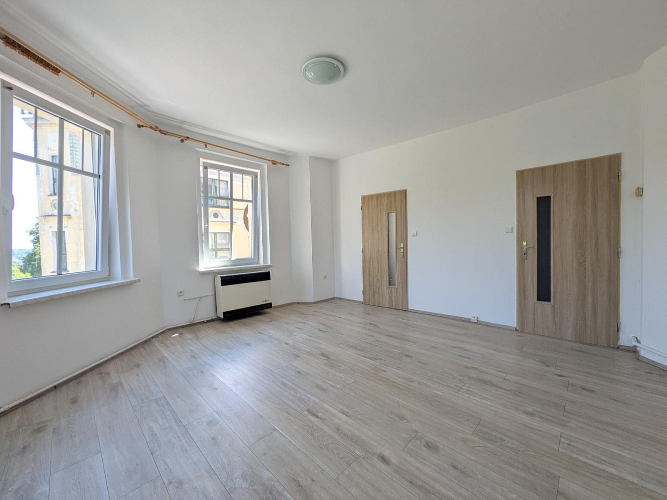 Pronájem bytu 1+1 35 m² — photo 3