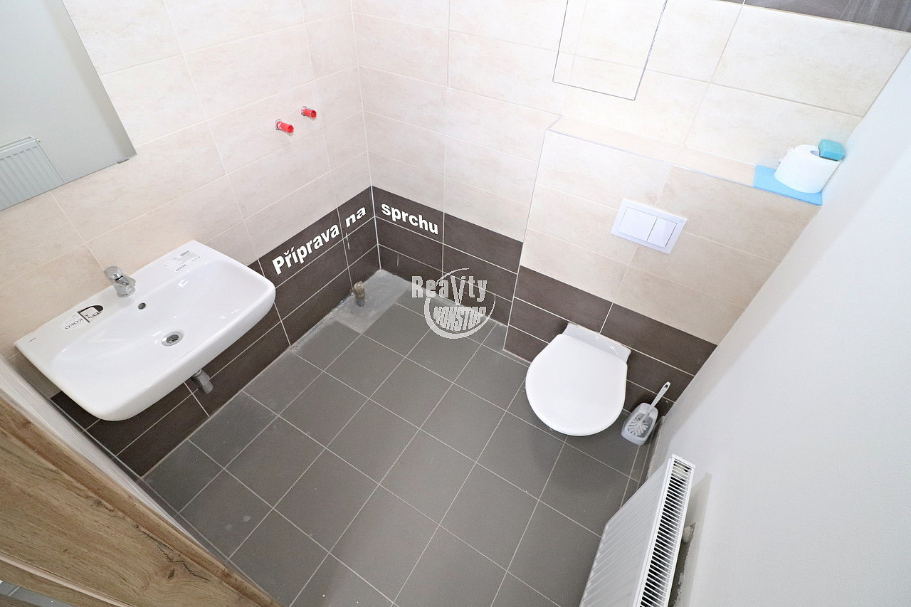 Pronájem kanceláře 49 m² – pohled 4