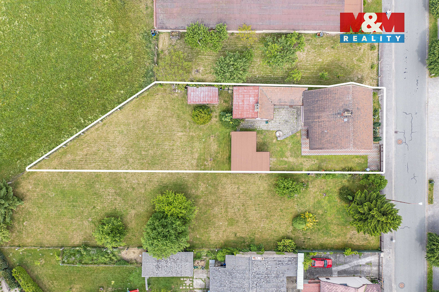 Prodej domu 130 m² s pozemkem 811 m²