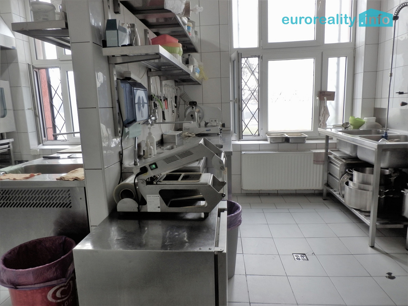 Pronájem restaurace 322 m² – pohled 6