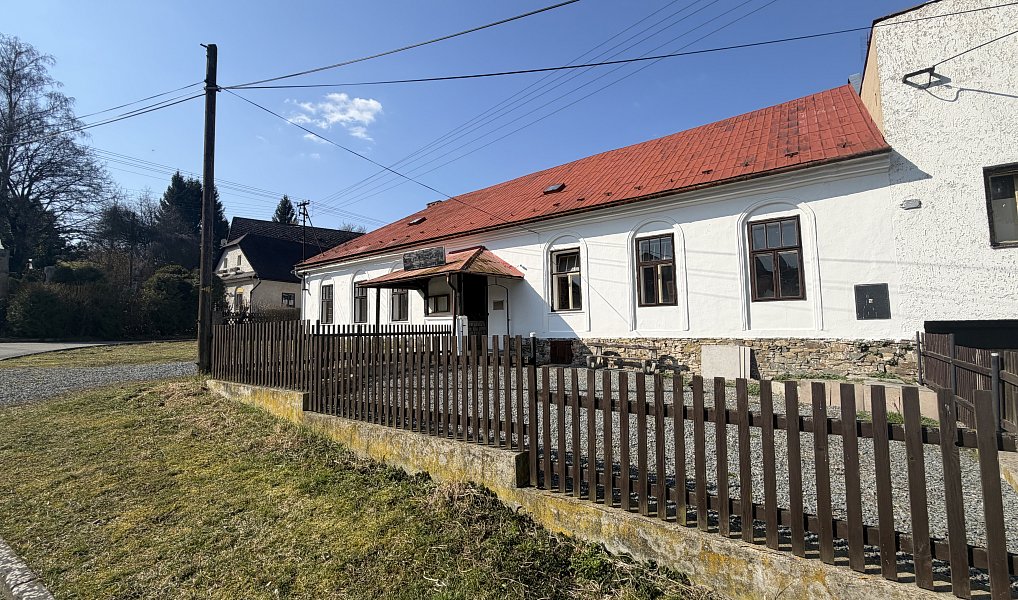 Prodej ubytovacího objektu 595 m², Bouzov – fotka 1 z 27