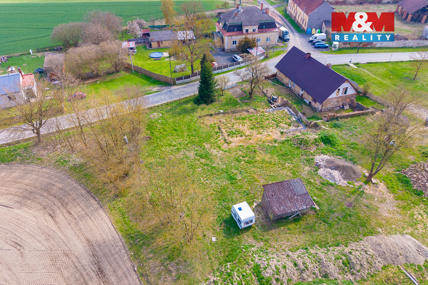 Prodej stavebního pozemku 877 m² - Pamja 4