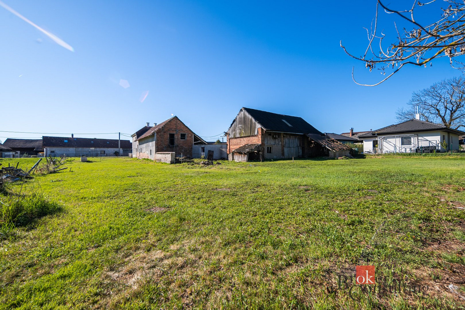 Prodej stavebního pozemku 1 049 m² – fotografie 5