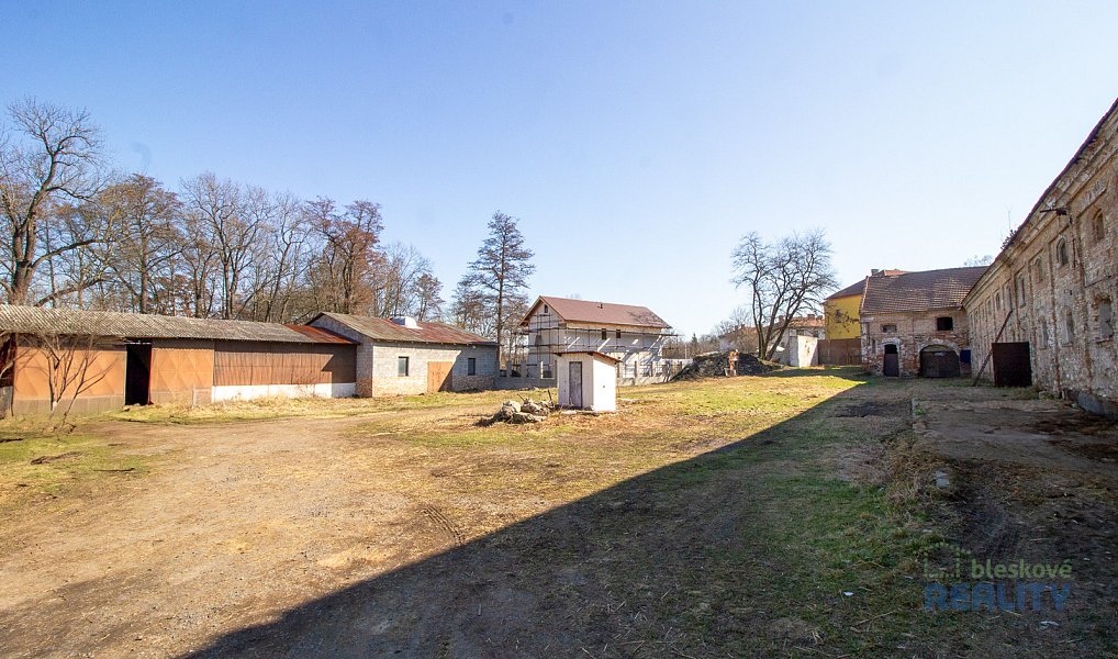 Prodej zemědělského objektu 1 113 m², Kojetice – náhled fotky 9
