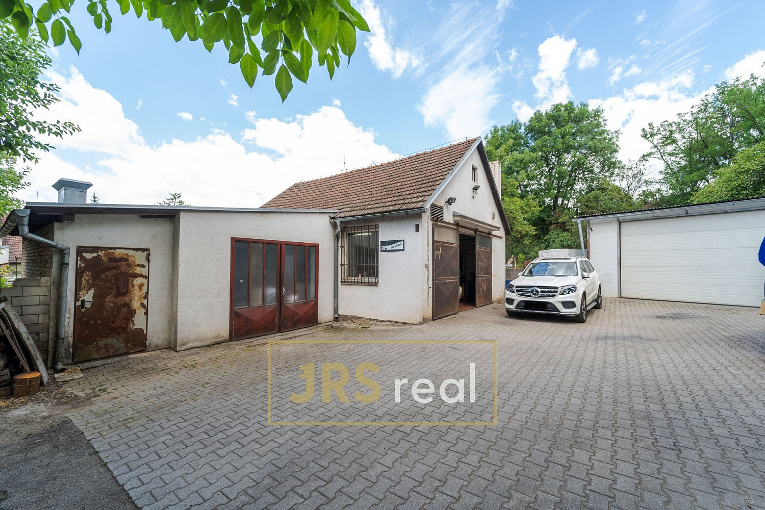 Prodej domu 163 m² s pozemkem 865 m² – pohled 3