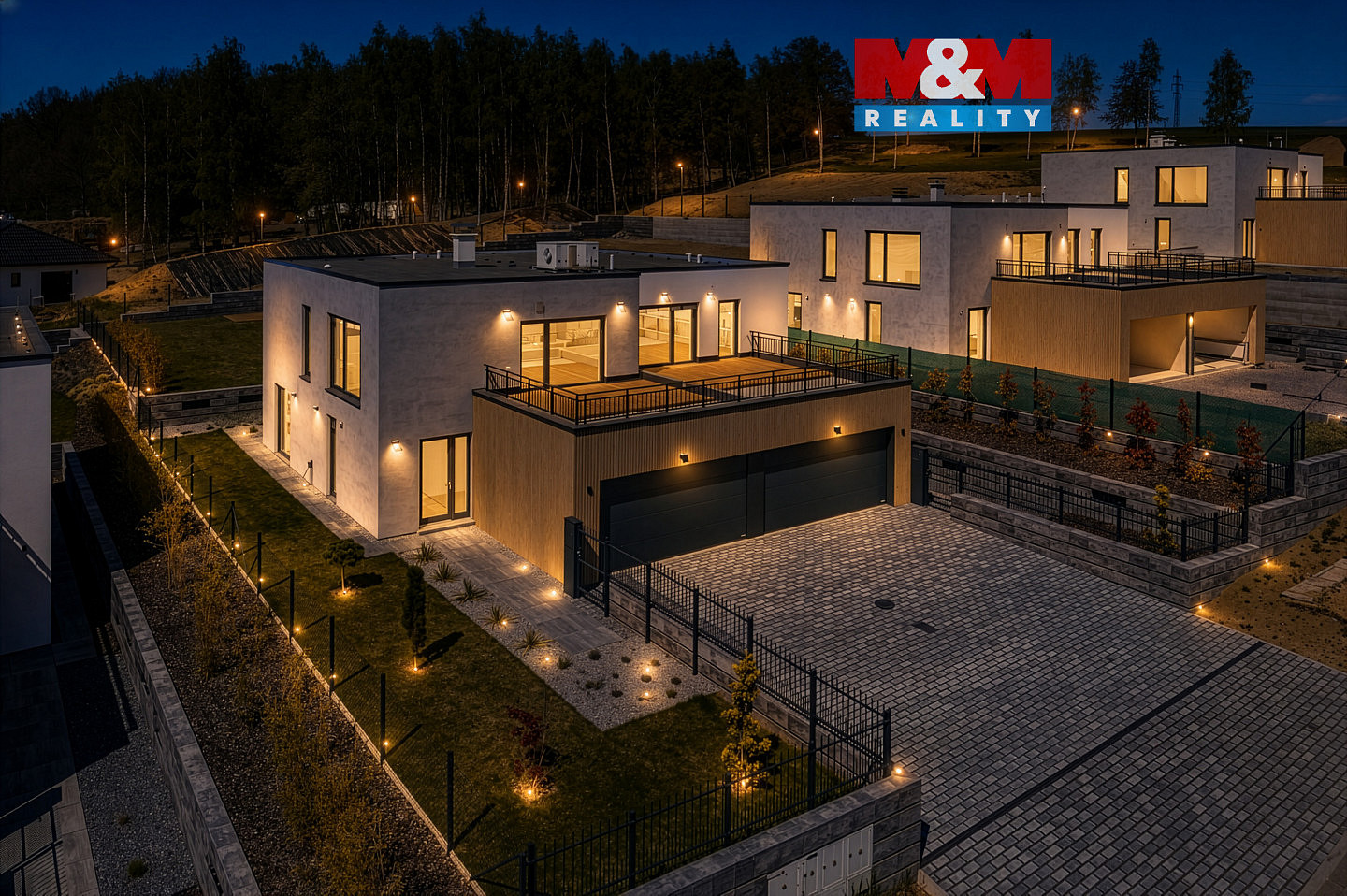 Prodej domu 219 m² s pozemkem 940 m²