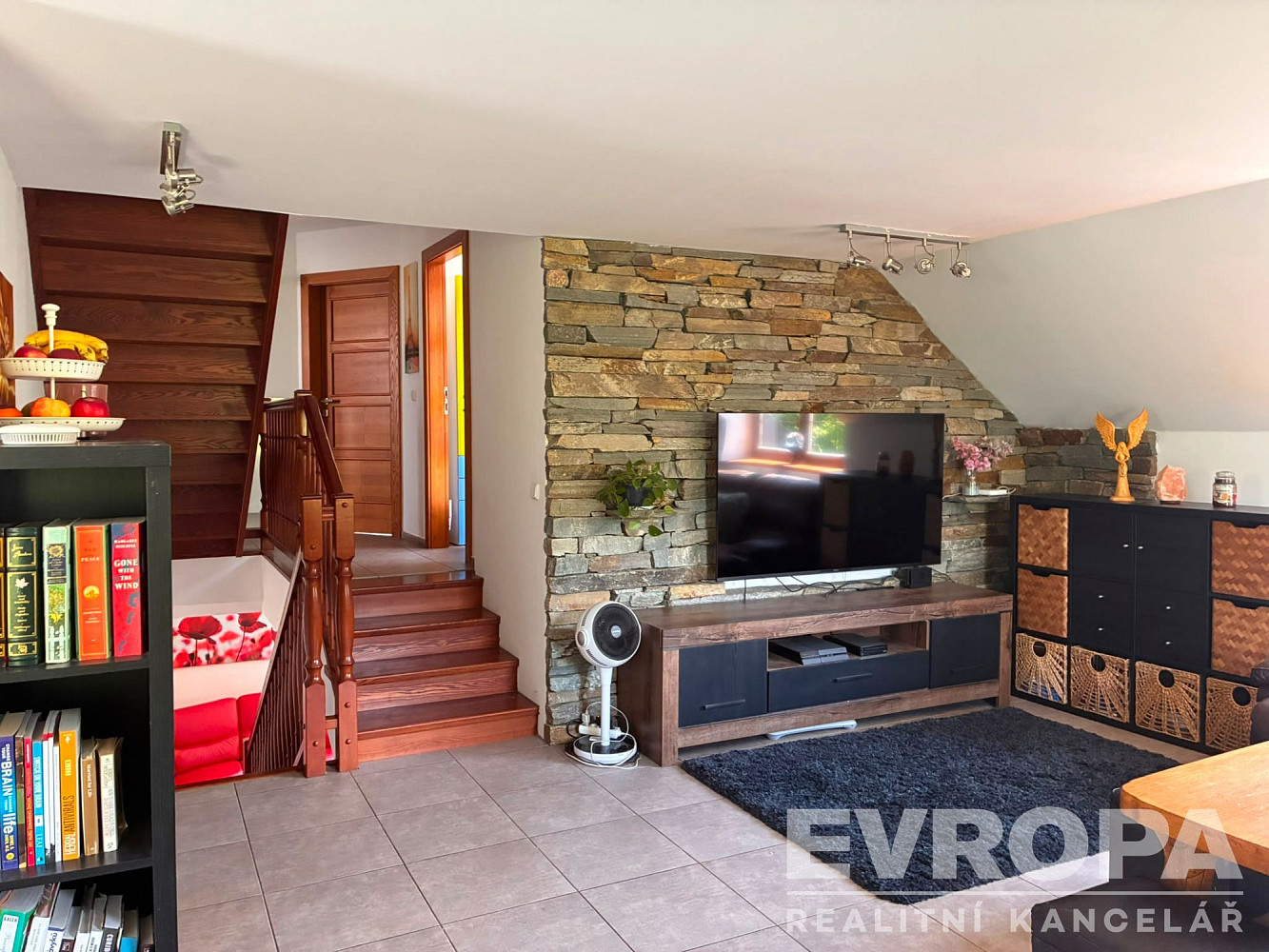 Prodej domu 234 m² s pozemkem 1 129 m² — photo 5