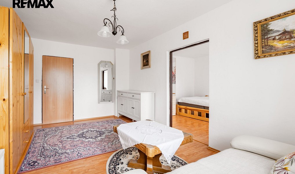 Prodej domu 328 m² s pozemkem 758 m², Vejprty – náhled fotky 37