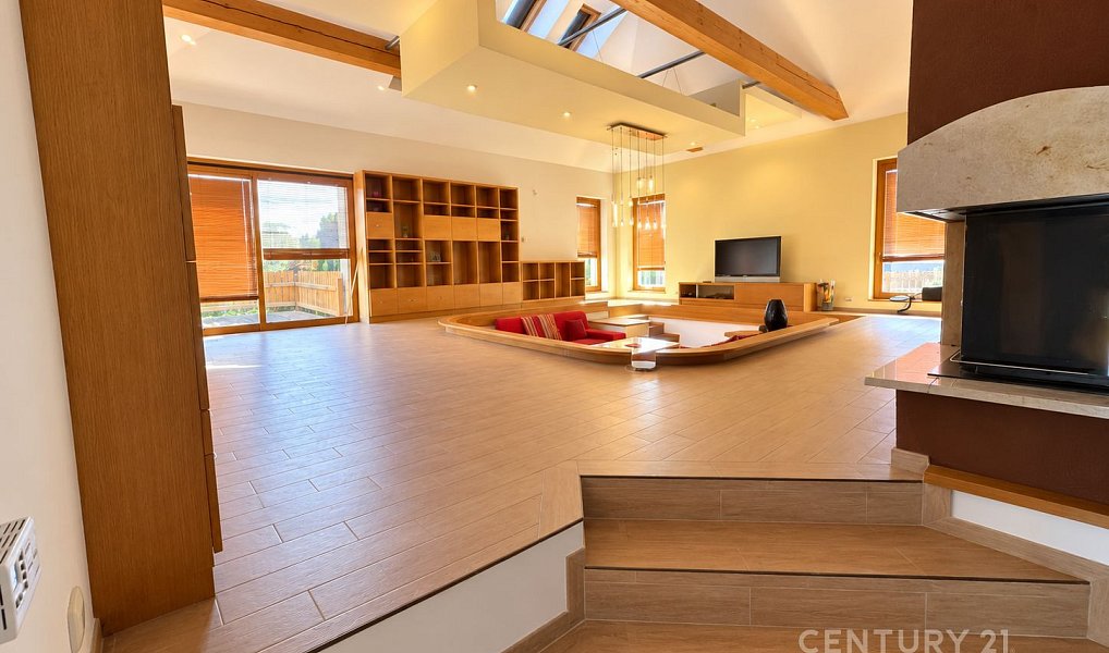 Prodej domu 258 m² s pozemkem 1 073 m², Blovice – náhled fotky 12