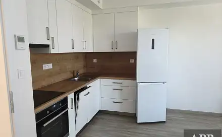 Pronájem bytu 1+kk 32 m²